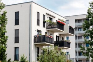 Modern,Facade,Building,With,Modern,Balconies,Of,Multifamily,Apartment,Buildings.
